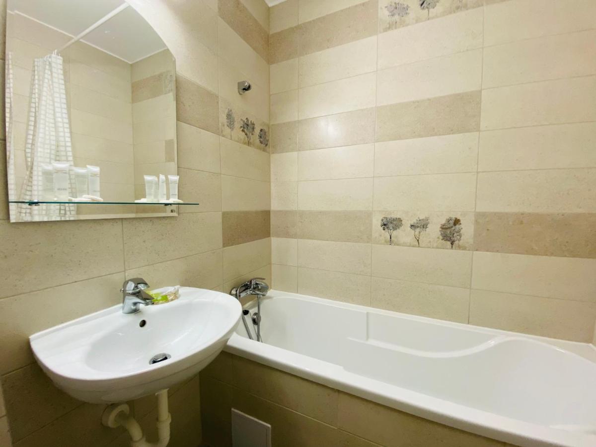Stay In Brasov Feel Like Home Екстериор снимка