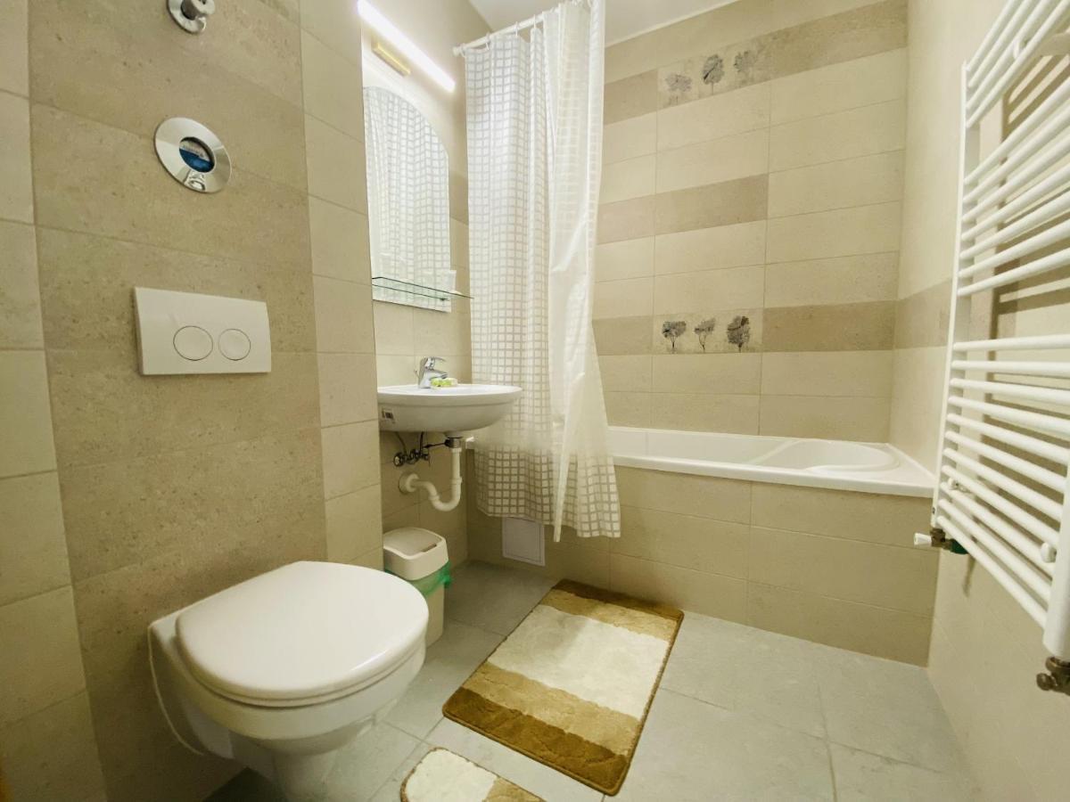 Stay In Brasov Feel Like Home Екстериор снимка